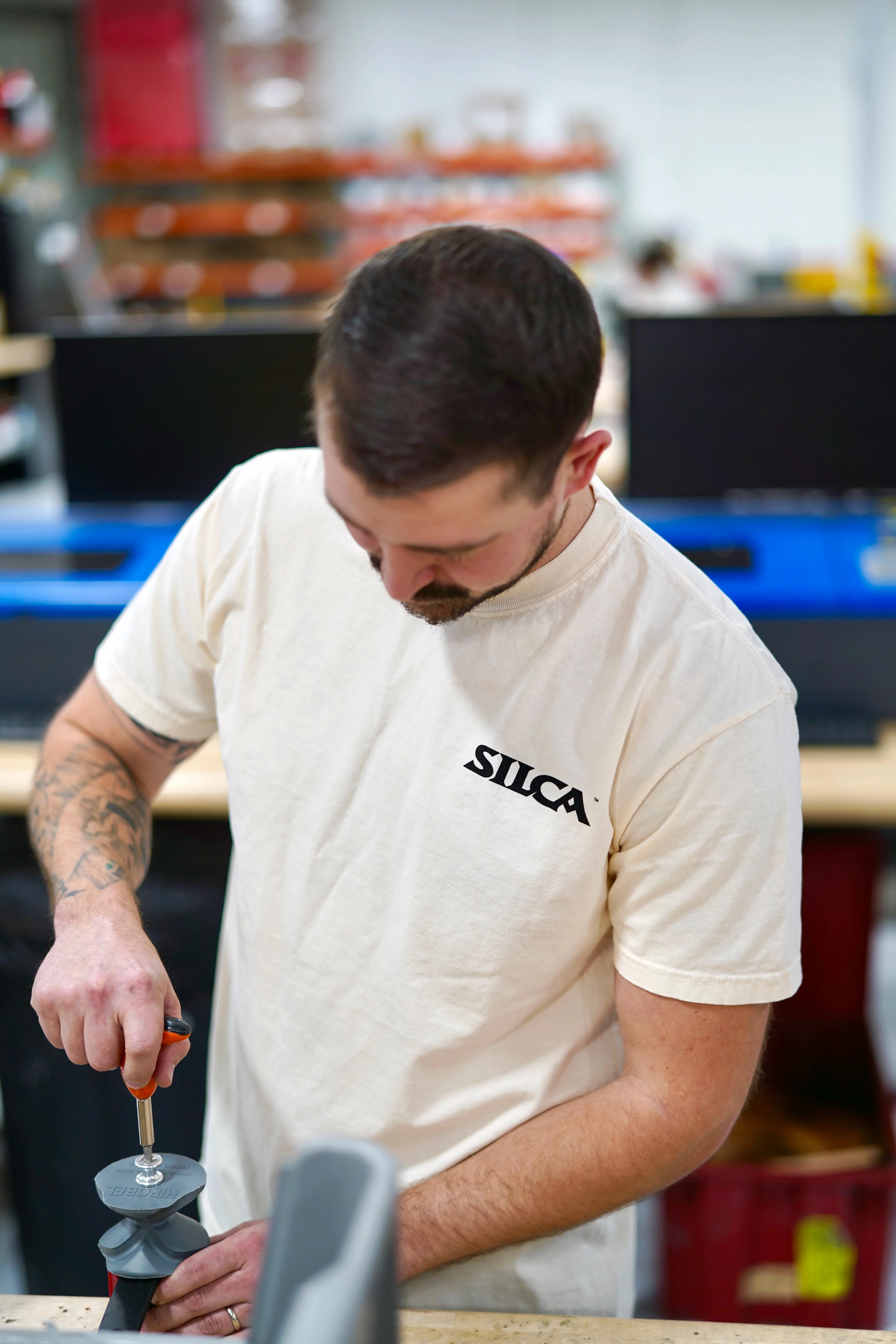 SILCA Fast Cats T-Shirt - Image 3